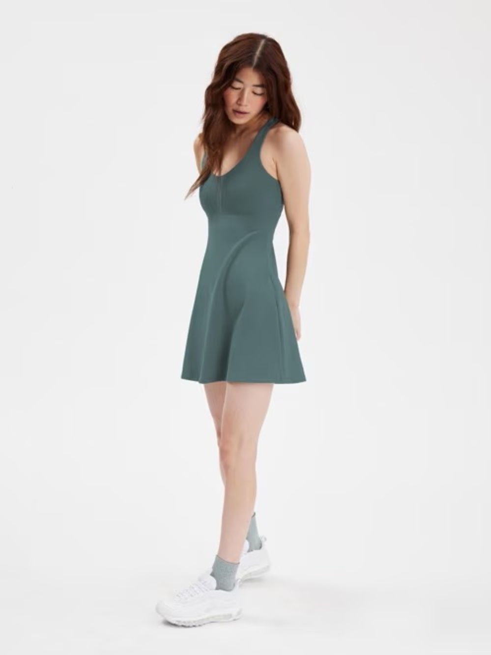 NWOT Girlfriend Collective Alpine Lola V-Neck Dress size medium green preppy